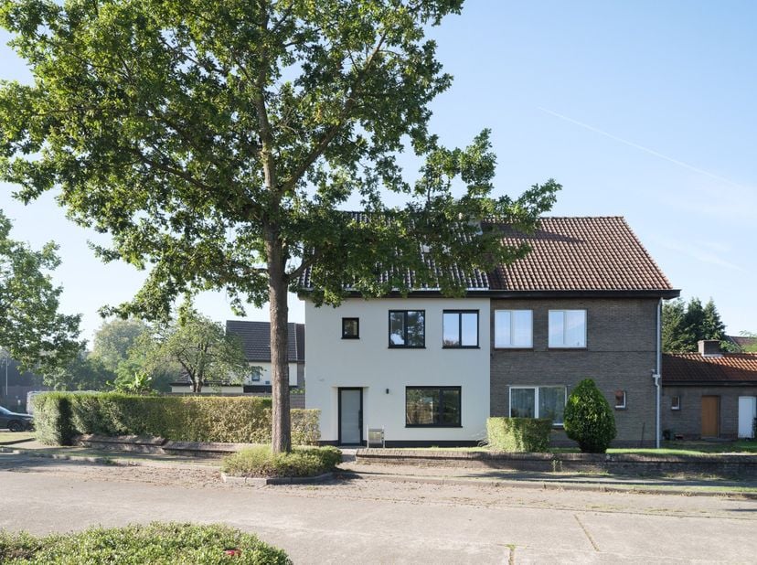 Huis te koop in Tuinwijk Jan Verhaegen 66,
                    9820 Merelbeke