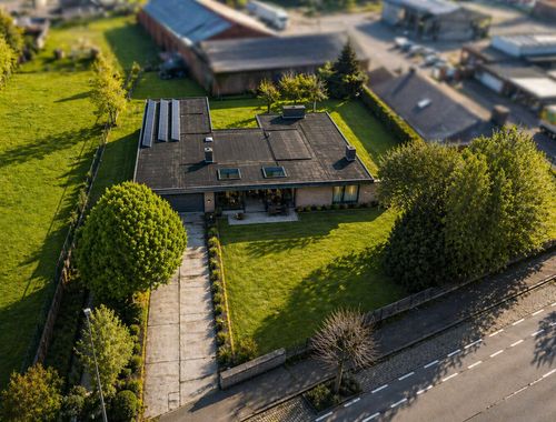                                         Maison à vendre à Rumbeke, € 649.000
