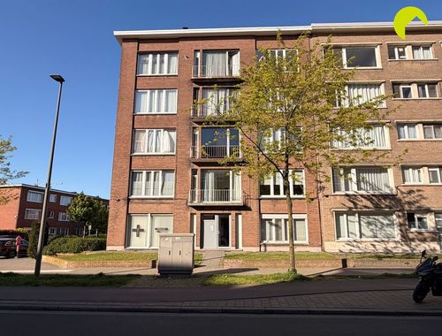                                         Studio met slaaphoek te huur in Wilrijk, € 800
