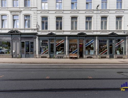                                         Handelspand te huur in Gent, € 2.000
