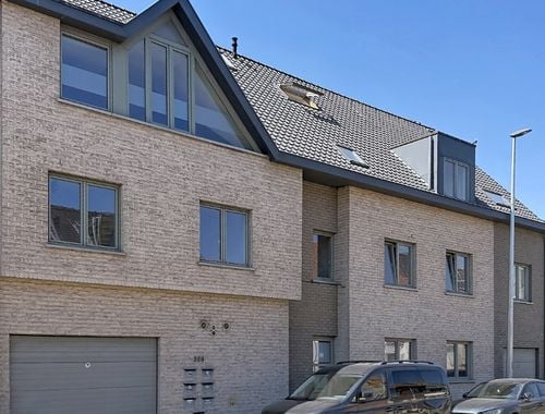                                         Appartement à louer à Wondelgem, € 935
