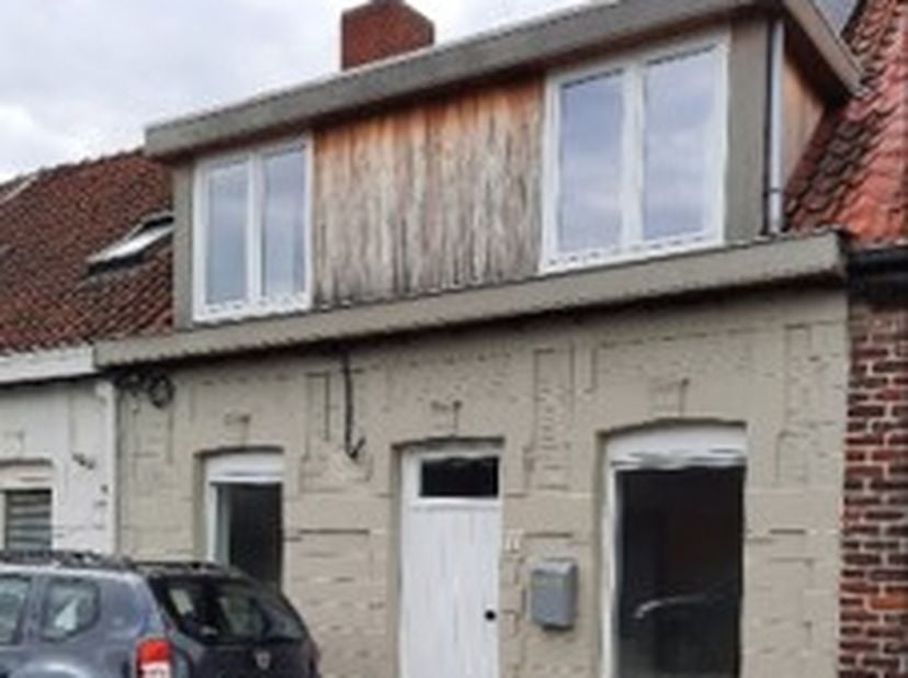 Huis te huur in Reutelstraat 119,
                    8560 Wevelgem