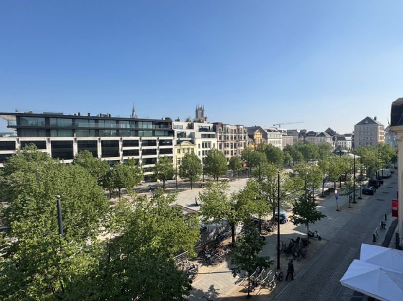 Appartement à louer
                    à 9000 Gent