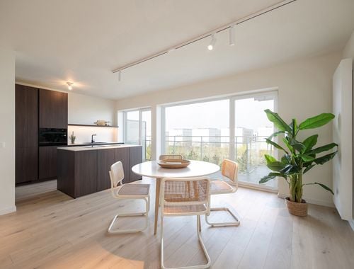                                         Appartement te koop in Berchem, € 335.000
