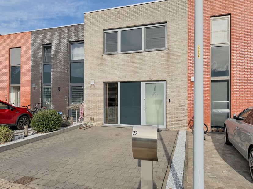 Huis te koop in Esdoornstraat 22,
                    8820 Torhout