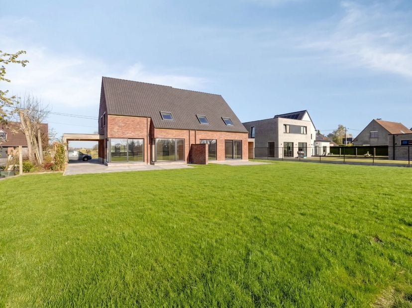 Residentieel wonen in het landelijke Edewalle (Kortemark) met open groen verzicht<br />
<br />
Ontdek EDEWALL II, een exclusief en kleinschalig nieuwb