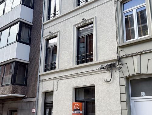                                         Studio te huur in Gent, € 696

