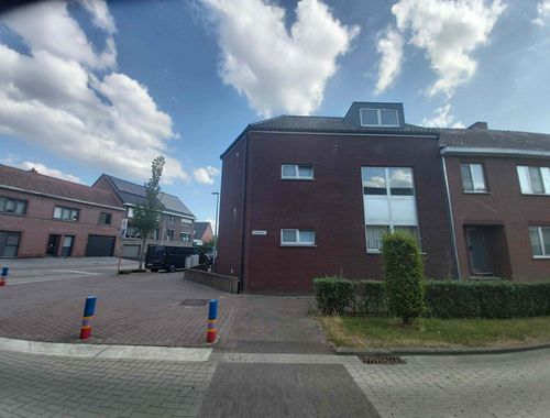                                        Appartement à louer à Diepenbeek, € 950
