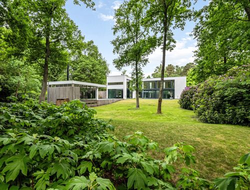                                         Villa te koop in 's Gravenwezel, € 1.895.000

