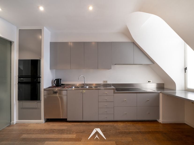 Appartement à vendre
                    à 8501 Heule