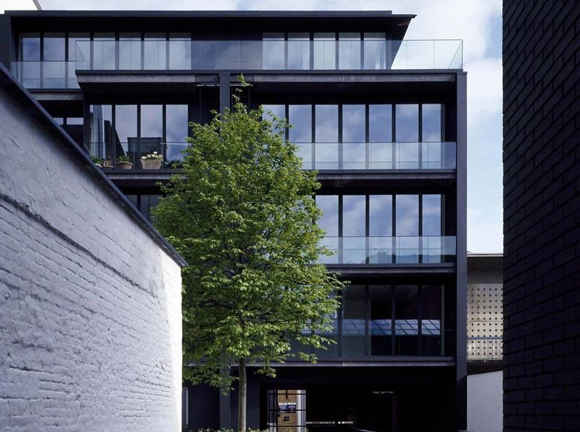 Appartement te huur in Henri Van Heurckstraat 8 bus 32,
                    2000 Antwerpen
