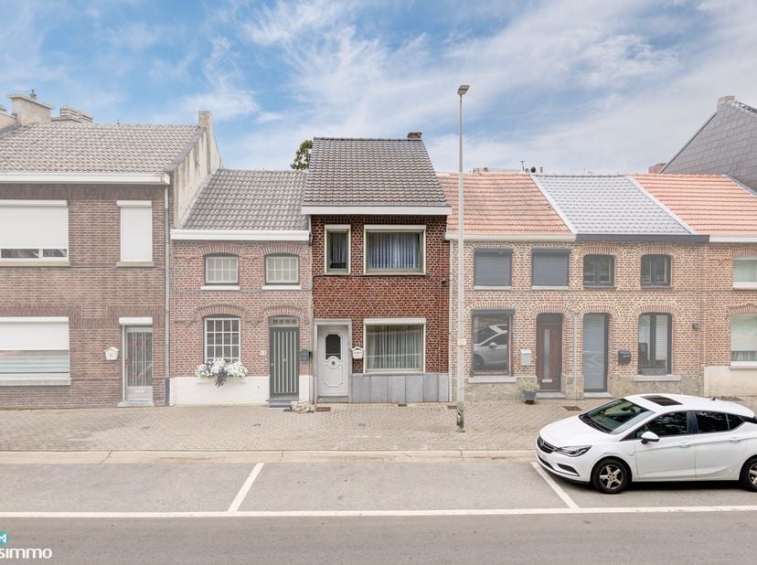 Huis te koop in Blaarstraat 96,
                    3700 Tongeren