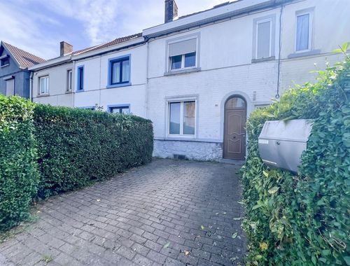                                         Maison unifamiliale à vendre à Courcelles, € 179.000
