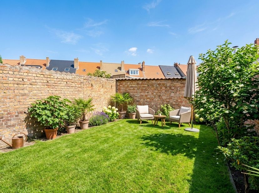 Huis te koop in Smedenstraat 24,
                    8400 Oostende