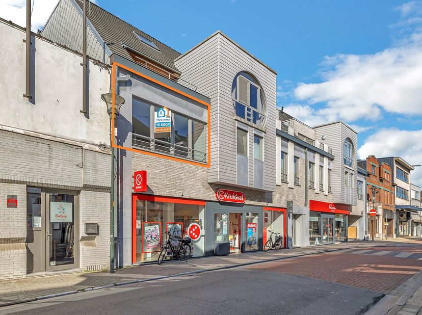 Appartement te koop in Stationsstraat 8 bus bus 11,
                    1770 Liedekerke
