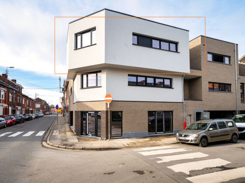 Dans la Résidence Vandenhoff, le Penthouse "A5" ( +/- 105 m² d'après plans d'architecte) est situé au 2ème et dernier étage. Il est composé d'un hall
