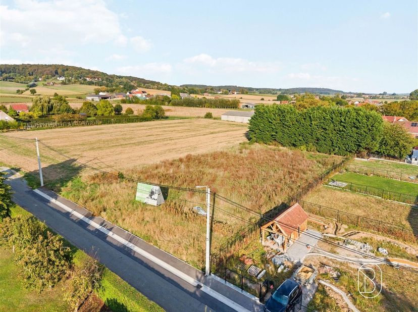 Terrain à vendre à Rue d'orroir 1 boîte LOT 2,
                    7750 Amougies
