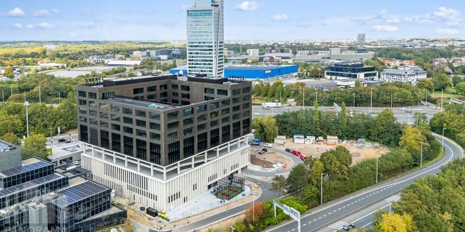 Bedrijfsvastgoed te huur in Kortrijksesteenweg 1071, 9051 Sint-Denijs-Westrem