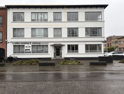                                         Kantoor te huur in Wilrijk, € 800
