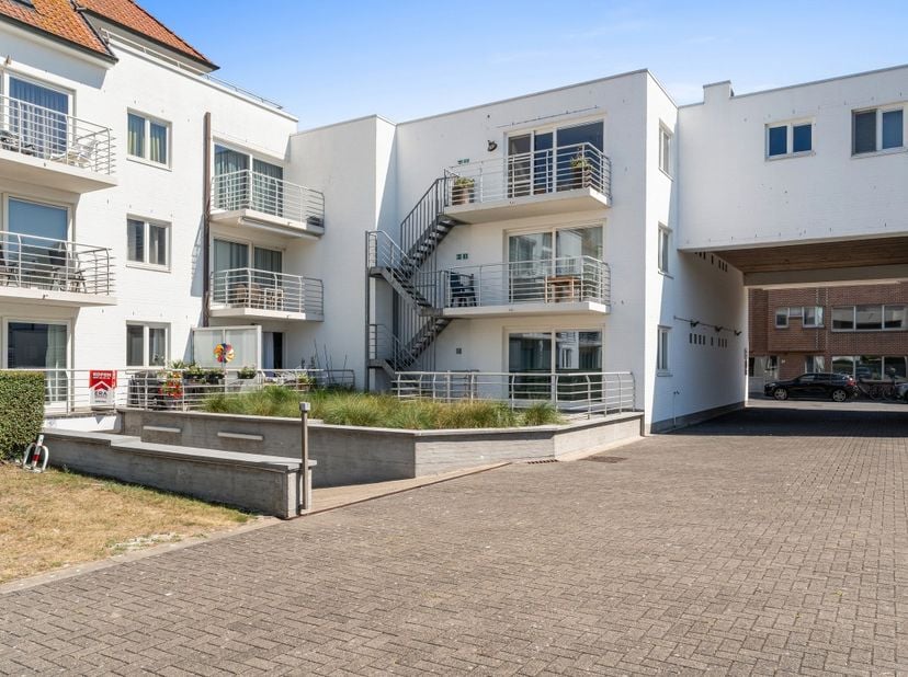 Garage te koop in Koninginlaan 61 bus P29,
                    8370 Blankenberge