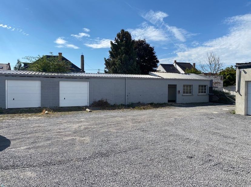 Garage te koop
                    in 7380 Quievrain