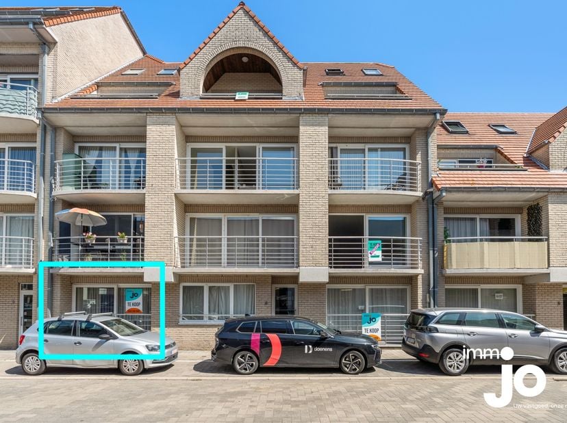 Het instapklaar appartement met twee ruime slaapkamers is gelegen in een jong gebouw, vlak bij winkels, scholen en openbaar vervoer, het vormt een uit