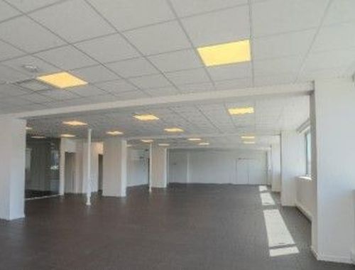                                        Bedrijfsgebouw te huur in Antwerpen, € 3.551,67
