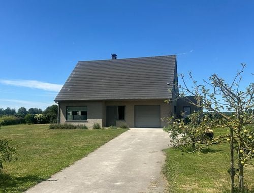                                         Villa te koop in Bassevelde, € 730.000
