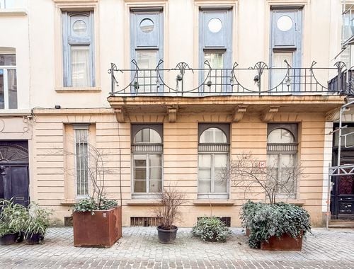                                         Appartement te koop in Elsene, € 335.000
