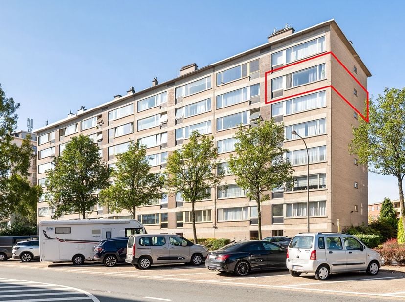 Appartement te koop in Victor Govaerslaan 31 bus 11,
                    2170 Merksem