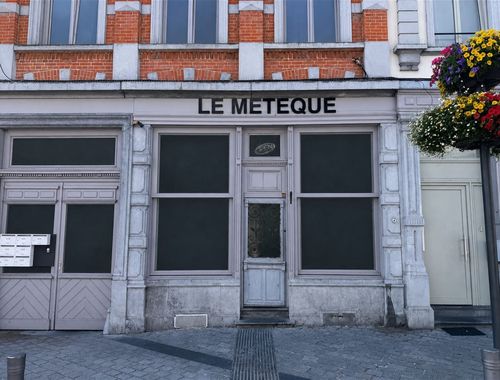                                         Bâtiment commercial à louer à Mons, € 1.100
