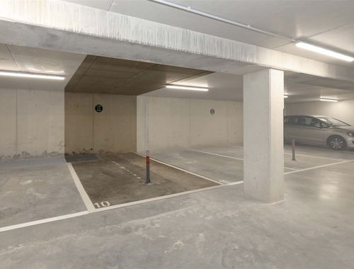                                         Staanplaats te koop in Hoeselt, € 15.000
