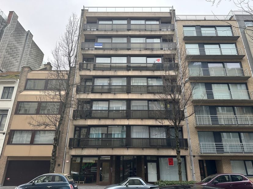Appartement te huur in Rogierlaan 53 bus 01.02,
                    8400 Oostende