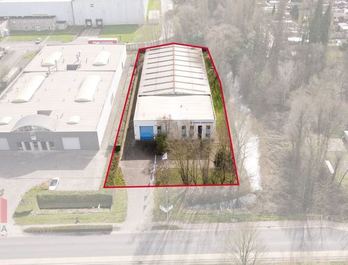                                         Bâtiment d’entreprise à vendre à Niel, € 1.850.000
