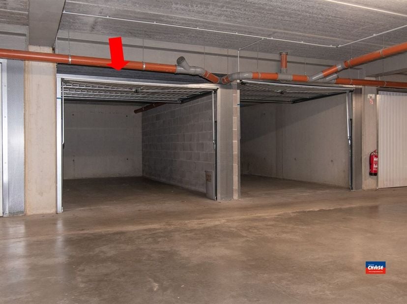 Garage te koop in Van Amstelstraat 10,
                    2660 Hoboken