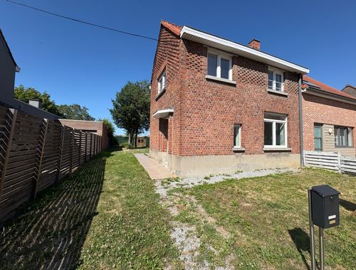                                         Maison à vendre à Roeselare, € 255.000
