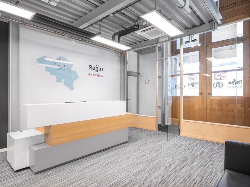 Coworkingruimte in Regus Railway Station Express<br />
<br />
Alle prijzen zijn vanaf-prijzen en kunnen worden gewijzigd, afhankelijk van de gekozen o