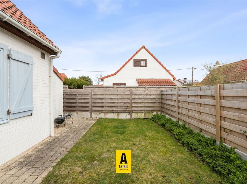 Recent vissershuis met tuin, parking en topligging nabij zee in Bredene<br />
Ontdek dit fantastisch vissershuis gelegen in het gezellige en kleinscha