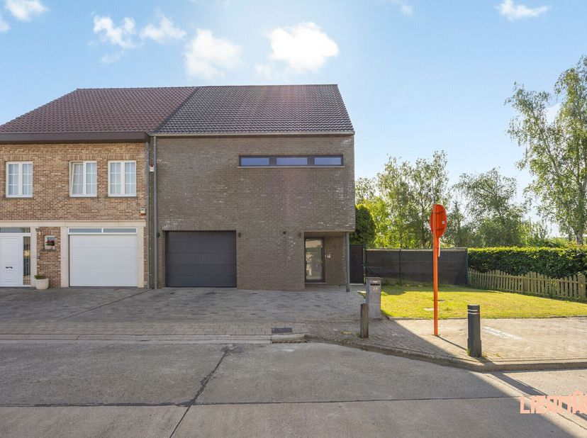 Maison à vendre
                    à 9470 Denderleeuw