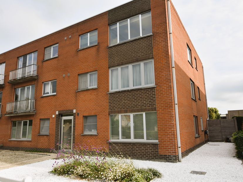 Appartement à louer à Raadsherenlaan 37 boîte bus 6,
                    8310 Sint-Kruis