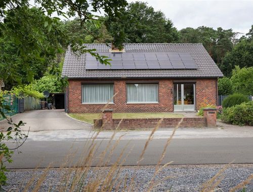                                         Maison à vendre à Koersel, € 429.000
