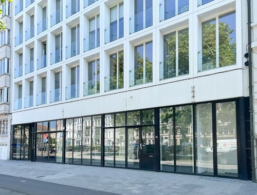                                         Handelspand te koop in Antwerpen, € 695.000
