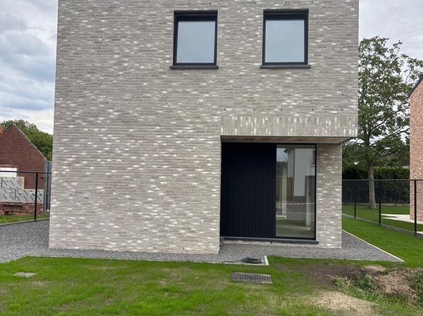 Huis te koop in Oelenstraat 16,
                    3583 Paal