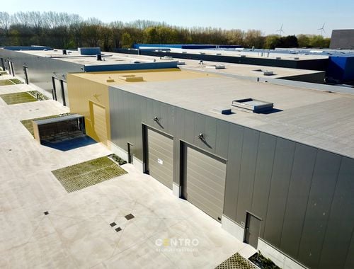                                         Magazijn zonder bureel te koop in Brugge, € 388.800
