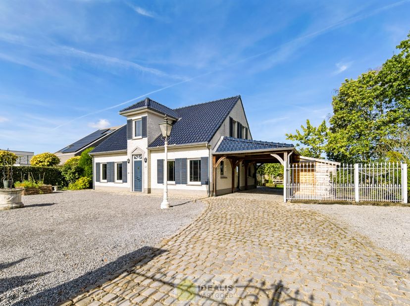 Huis te koop in Bosstraat 150,
                    3930 Hamont