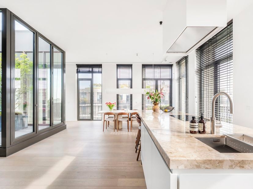 Appartement te koop in ,
                    2000 Antwerpen