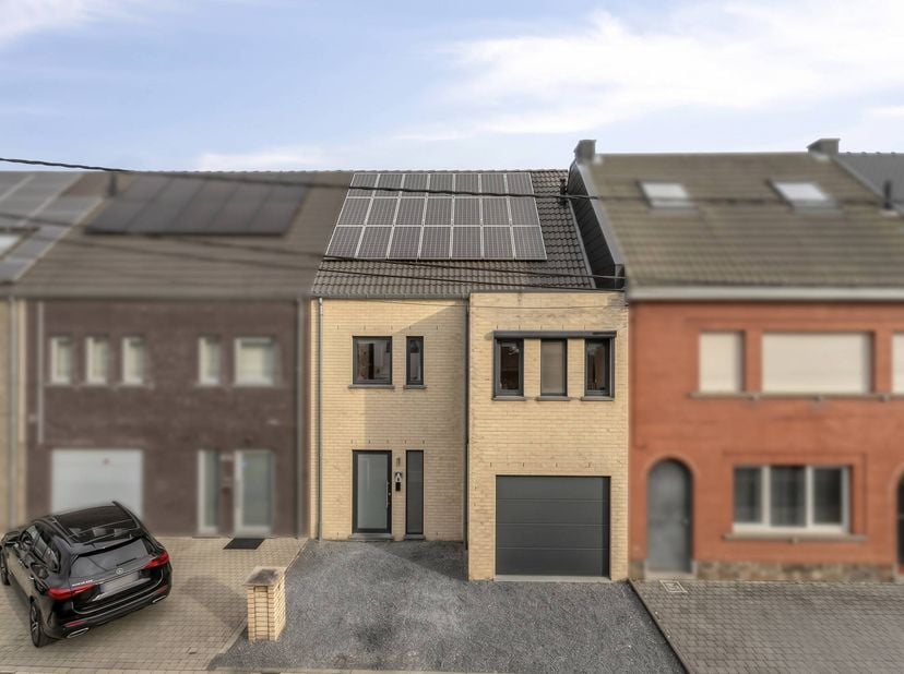 Huis te koop in Heiplasweg 8 bus A,
                    9340 Lede