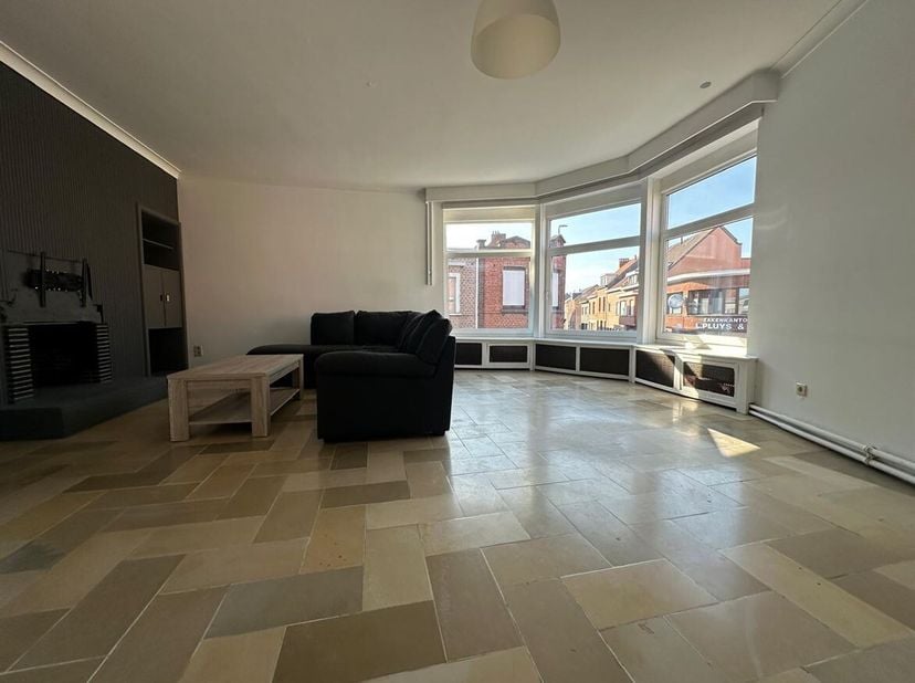 Appartement d'une chambre dans le centre de Herentals <br />
Cet appartement lumineux d'une chambre bénéficie d'un emplacement exceptionnel sur la Her