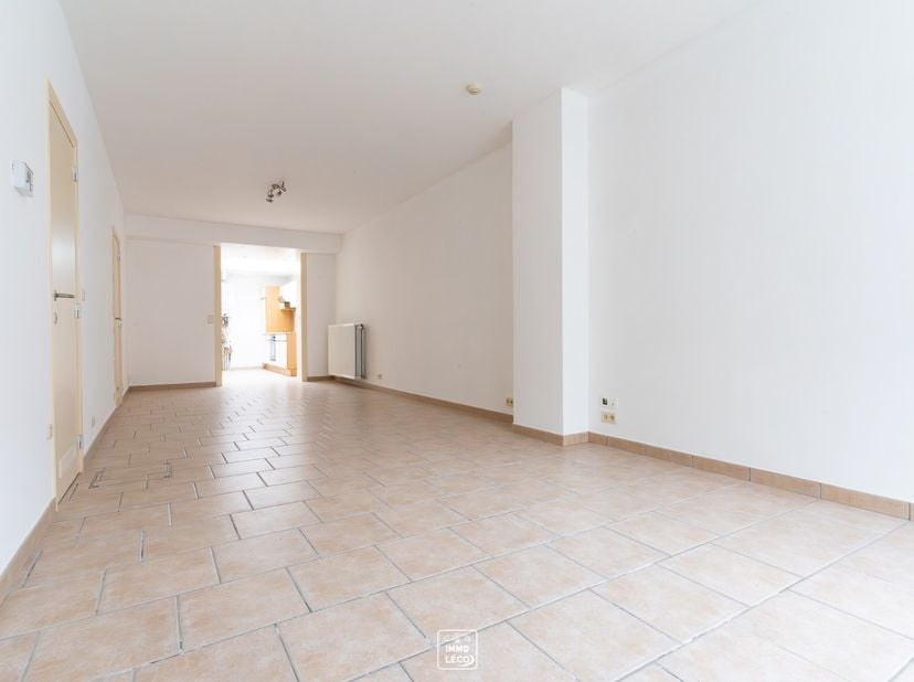Appartement te huur in ,
                    7700 Moeskroen