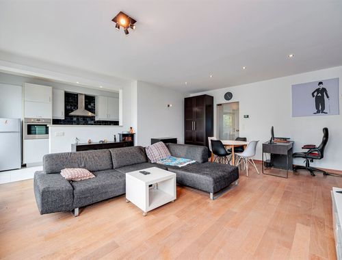                                         Appartement te koop in Merksem, € 235.000

